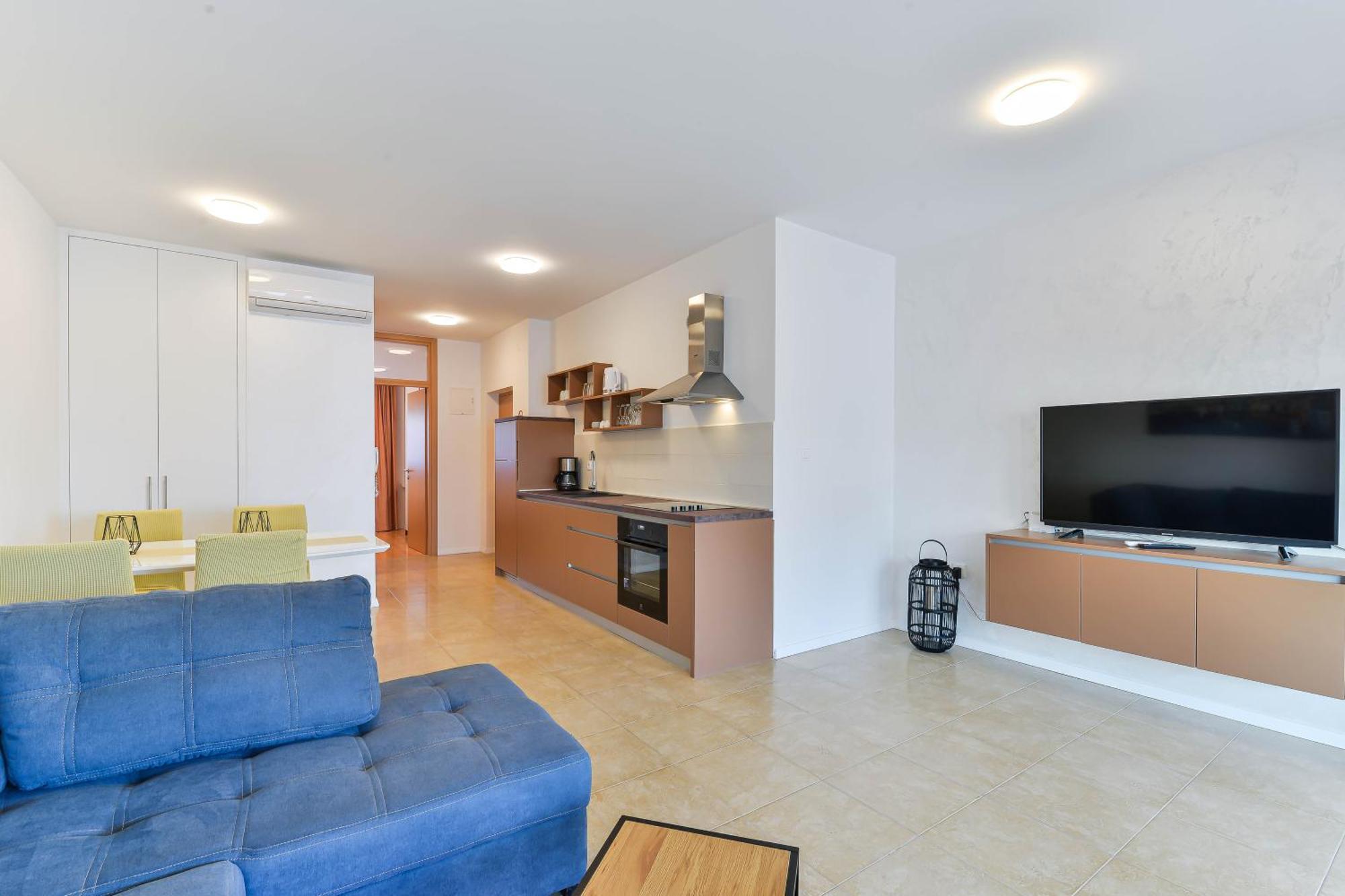 Apartments Laura 1 普利拉卡 外观 照片