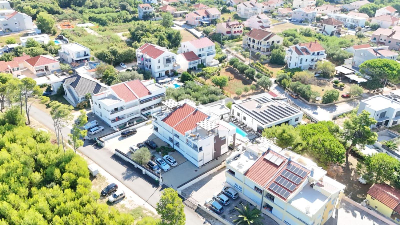 Apartments Laura 1 普利拉卡 外观 照片